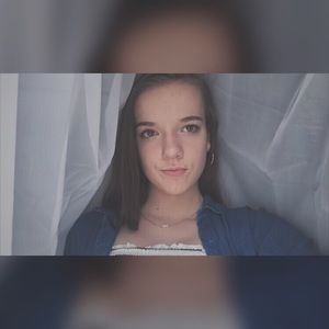 Meet your Posher, Emerald